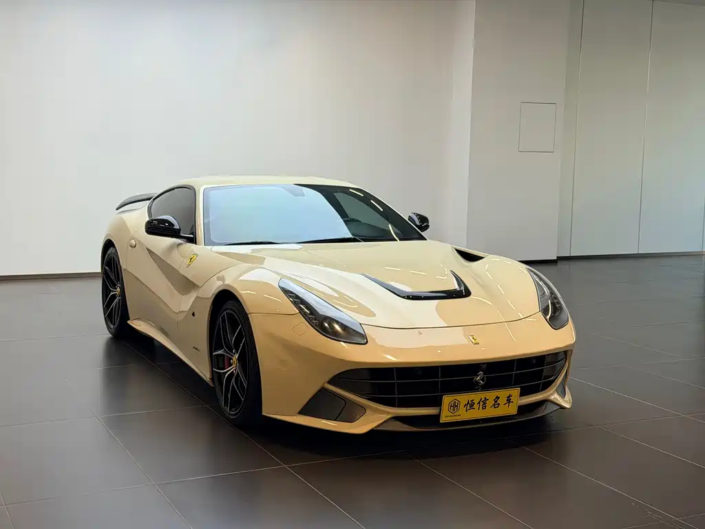 Ferrari F12berlinetta — миниатюра 3
