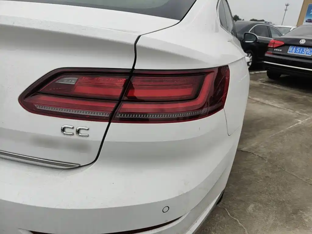 Volkswagen CC — миниатюра 8