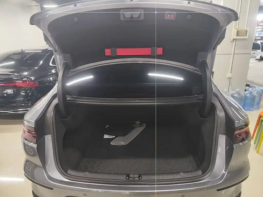 BYD Han — миниатюра 19