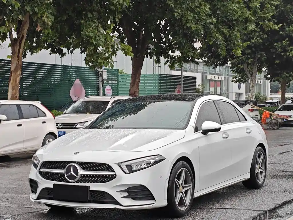 Mercedes-Benz A-Class — миниатюра 2