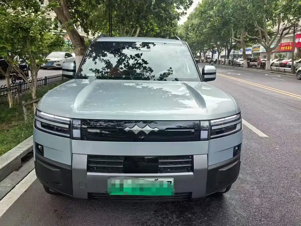 Fangchengbao Leopard 7 7 2025 200KM Max