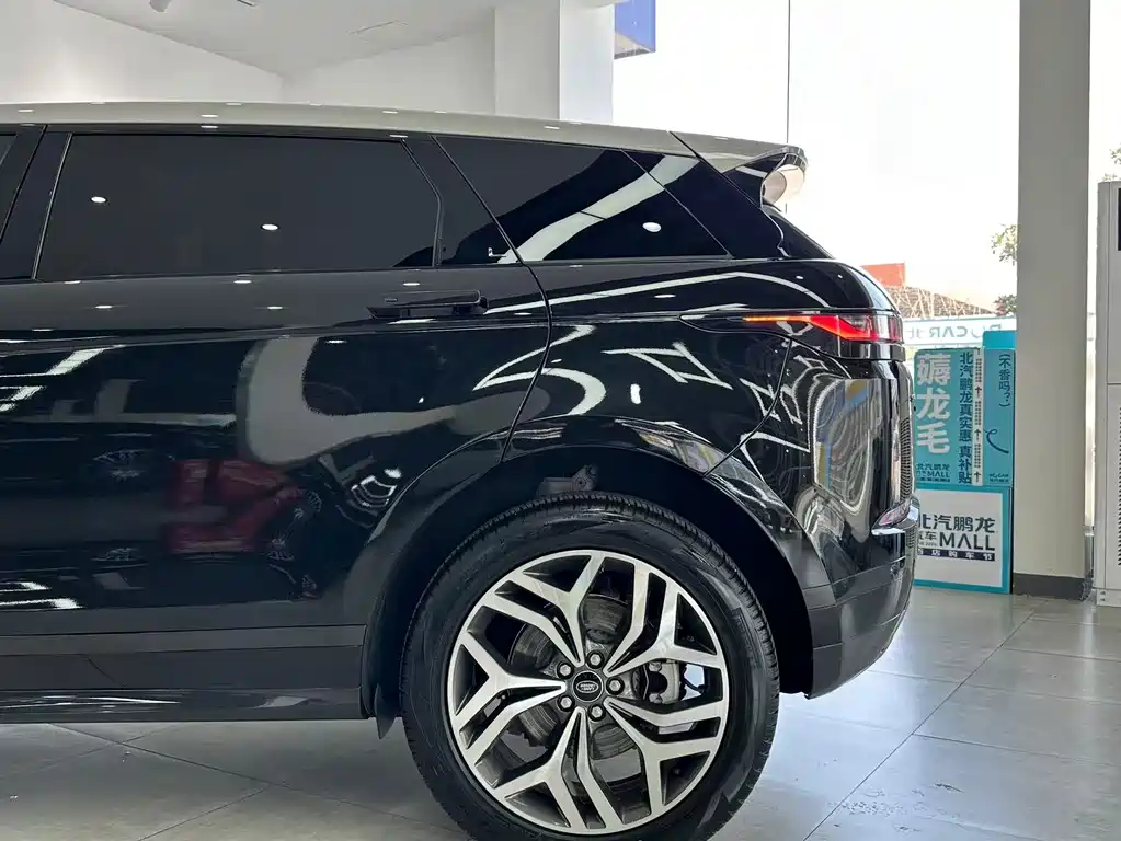 Land Rover Evoque — миниатюра 28