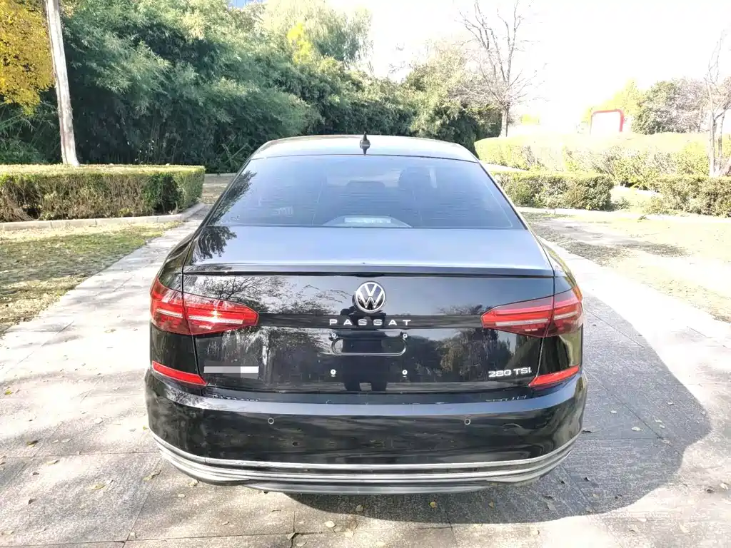 Volkswagen Passat 2020 280TSI VI