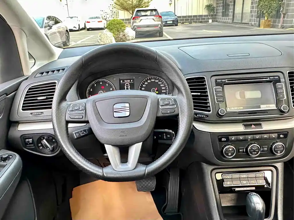 SEAT Alhambra — миниатюра 27