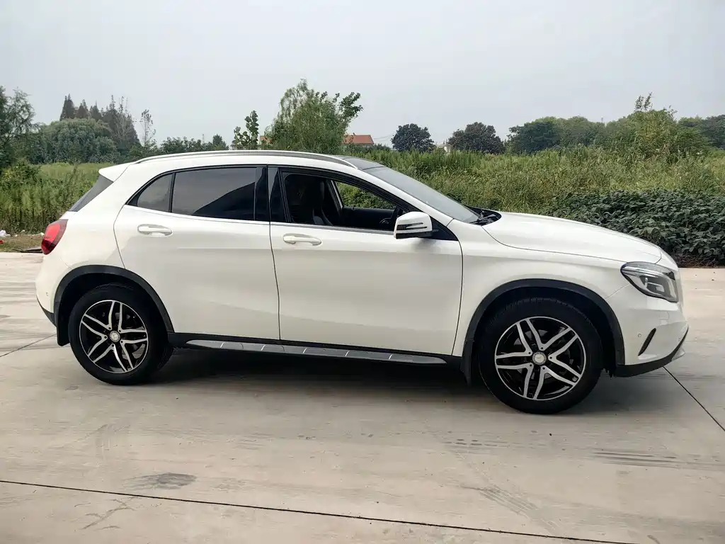 Mercedes-Benz GLA — миниатюра 4