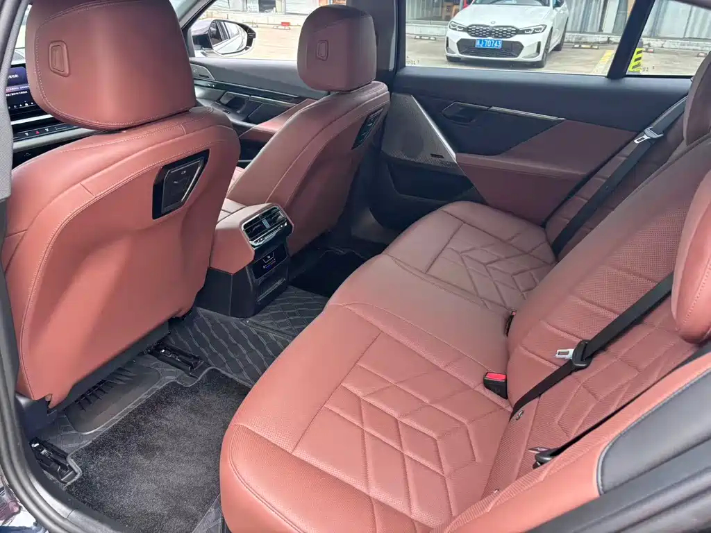BMW 5 Series 5 2024 530Li Lead M Sport