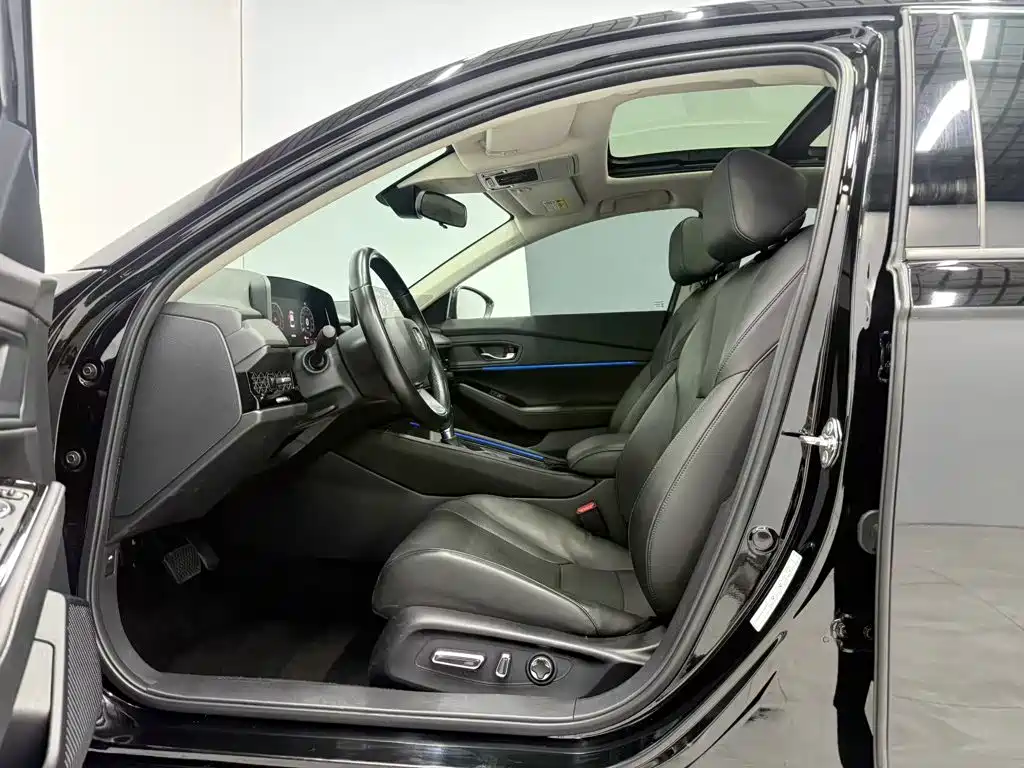 Honda Accord — миниатюра 15