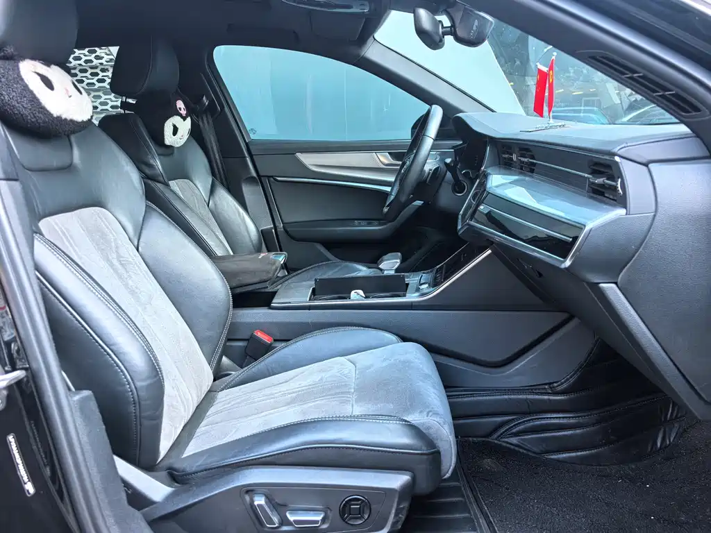 Audi A6L — миниатюра 10