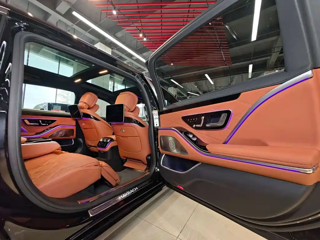 Mercedes-Benz S-Class — миниатюра 34