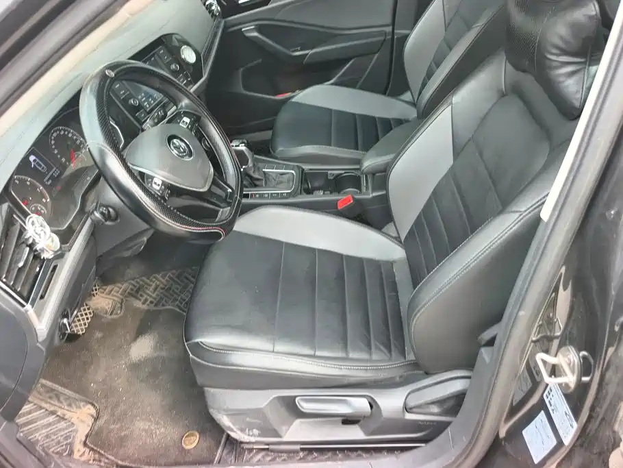 Volkswagen Sagitar — миниатюра 9