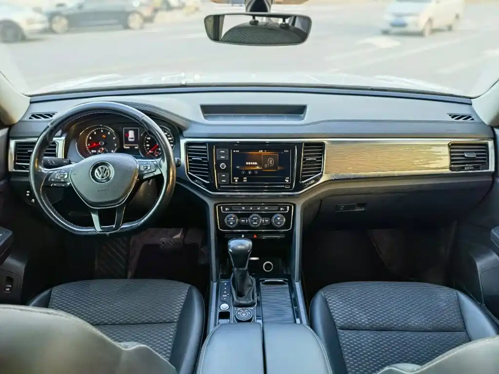 Volkswagen Teramont — миниатюра 5