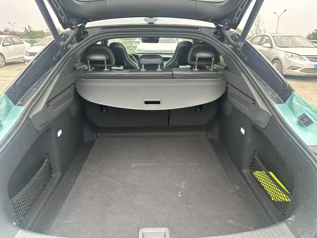 Hongqi Hongqi H6 — миниатюра 11