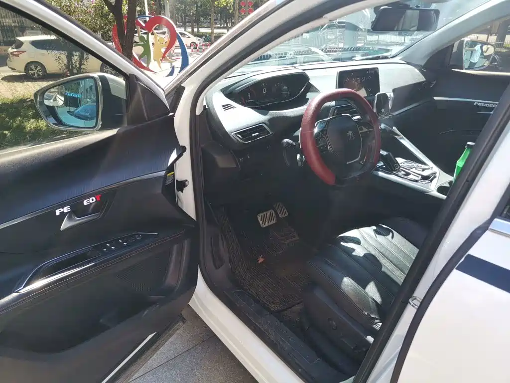 Peugeot 4008 — миниатюра 14