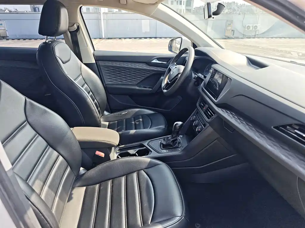 Volkswagen Tharu — миниатюра 9