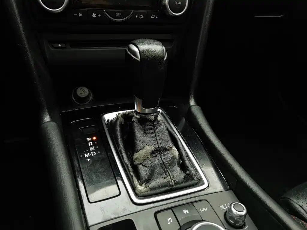 Mazda 3 Axela — миниатюра 13