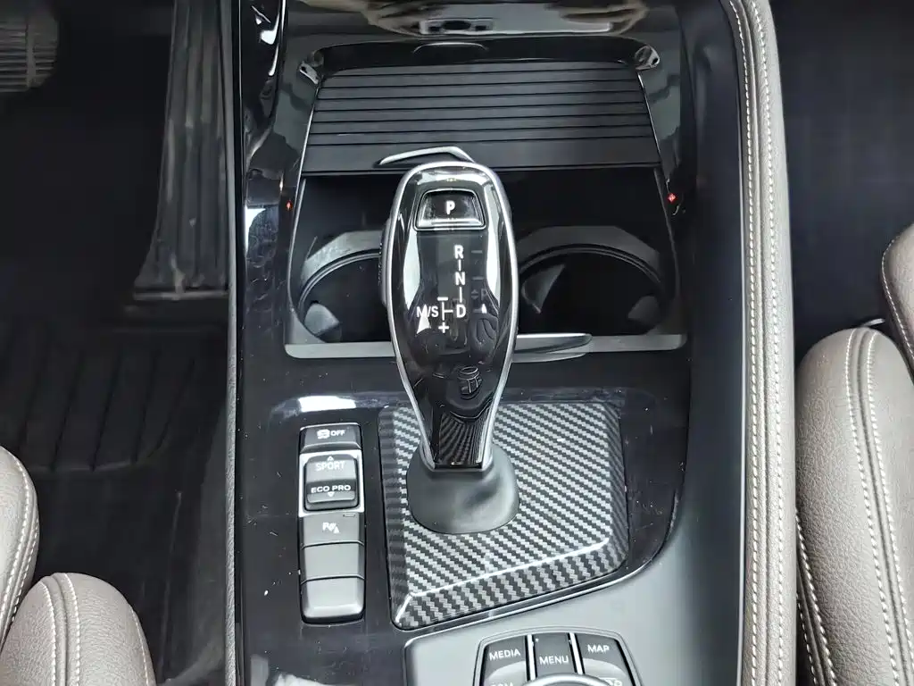 BMW X2 — миниатюра 13