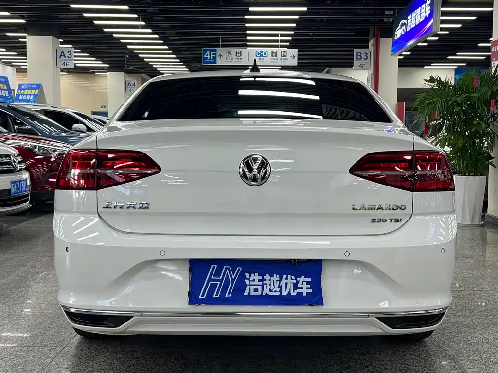 Volkswagen Lamando — миниатюра 10
