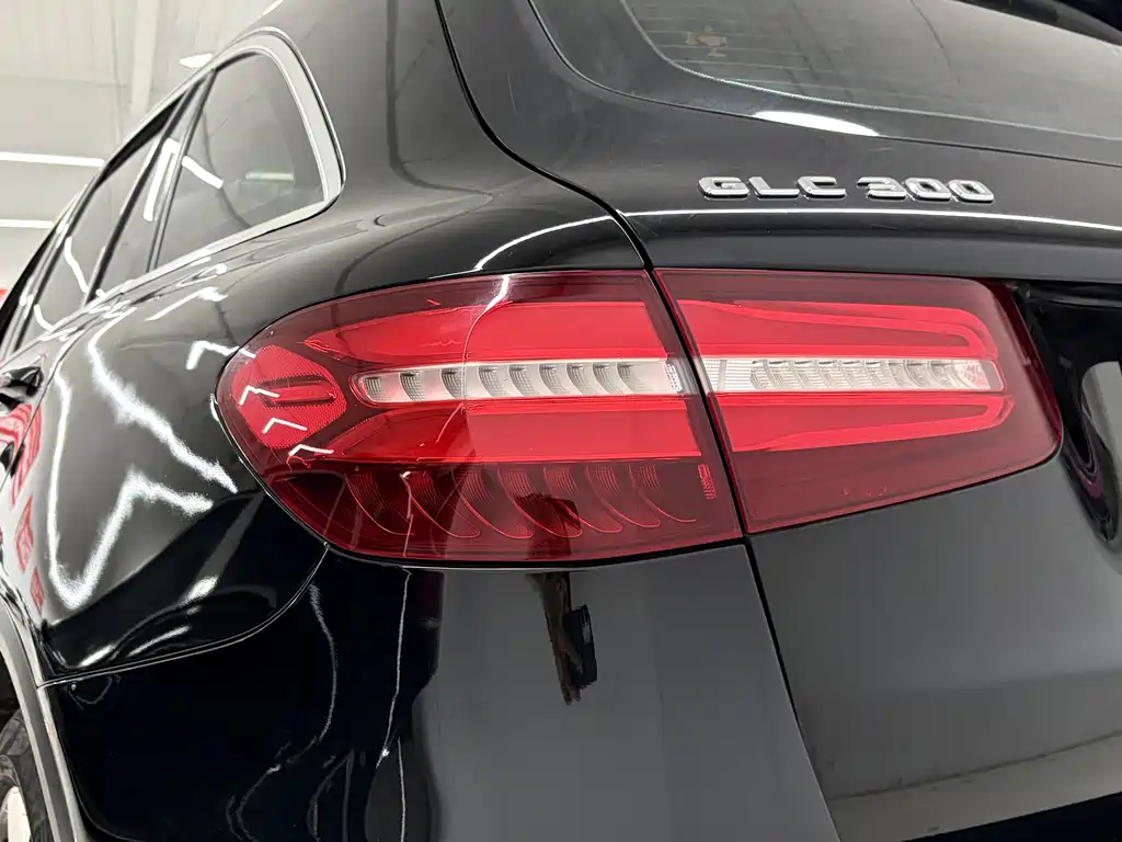 Mercedes-Benz GLC — миниатюра 16