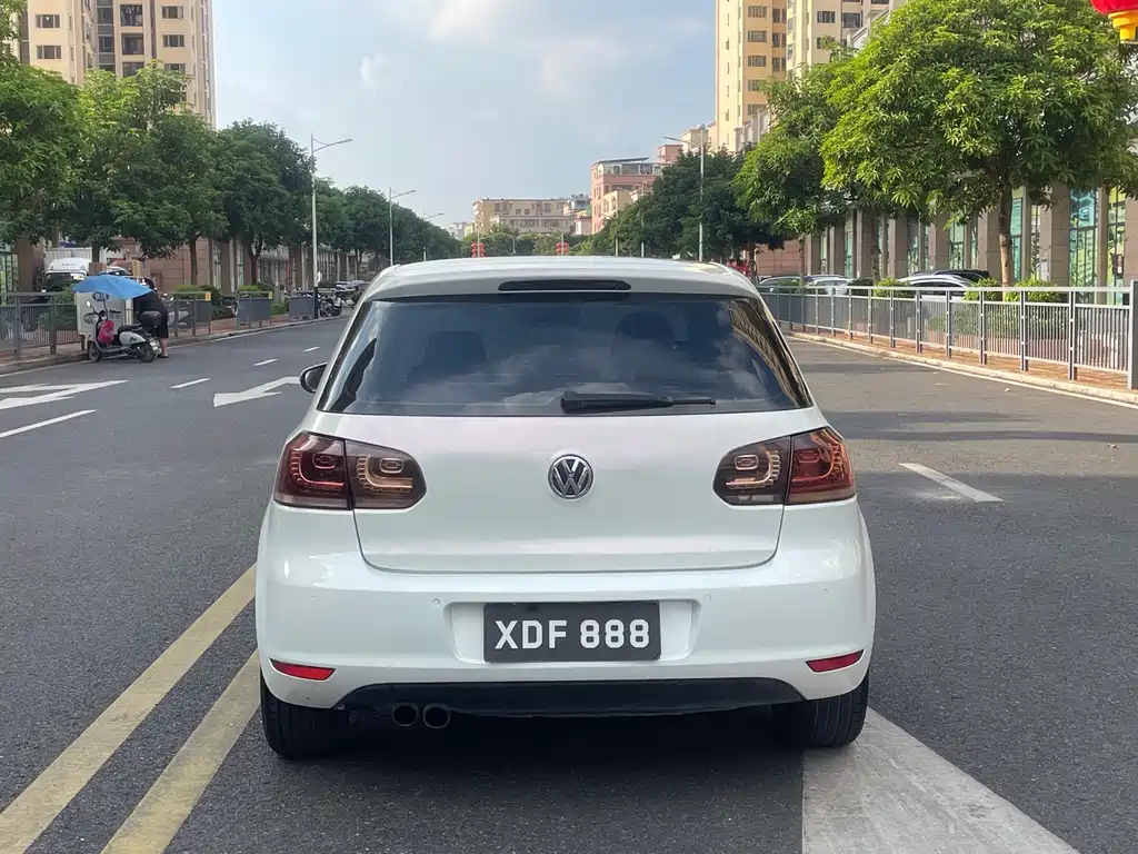Volkswagen Golf — миниатюра 7