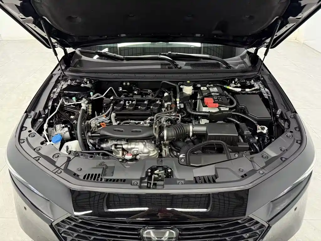 Honda Accord — миниатюра 20