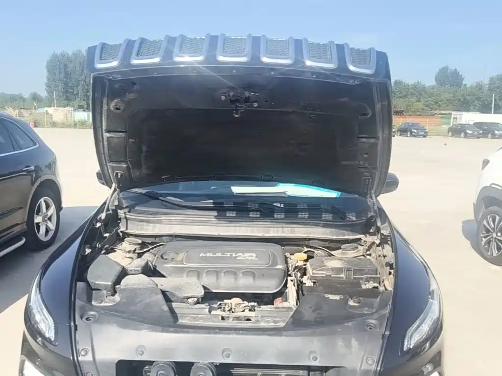 Jeep Cherokee — миниатюра 20