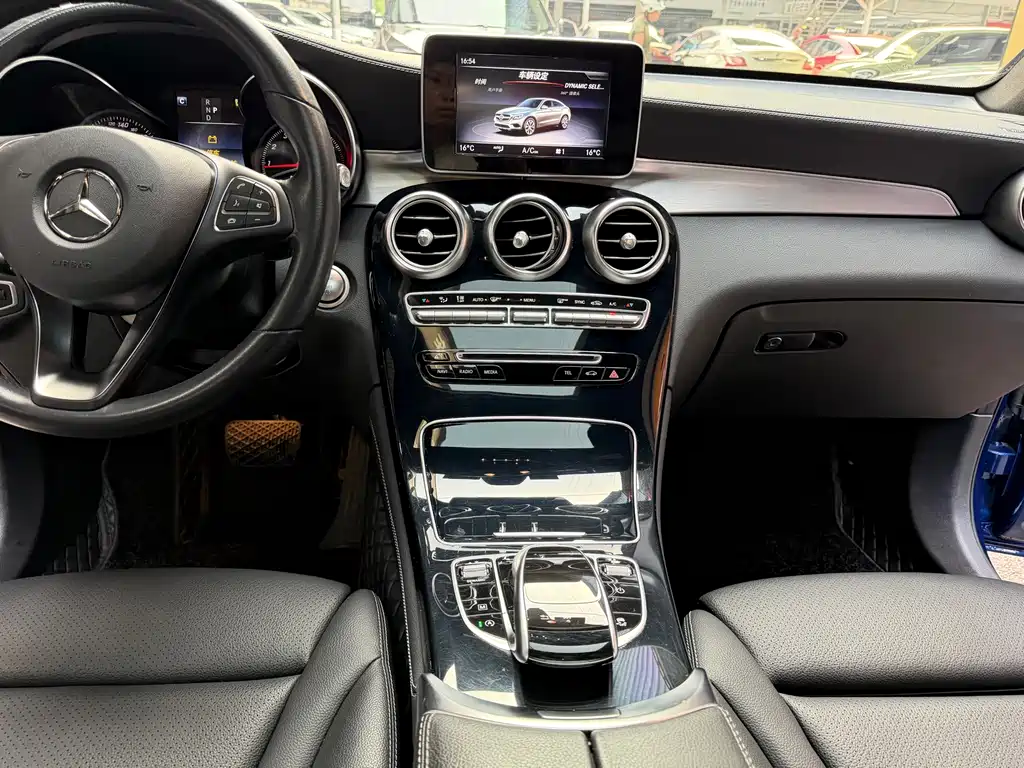 Mercedes-Benz GLC Coupe — миниатюра 17