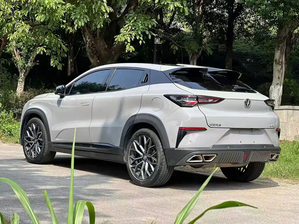 Changan UNI-T — миниатюра 7