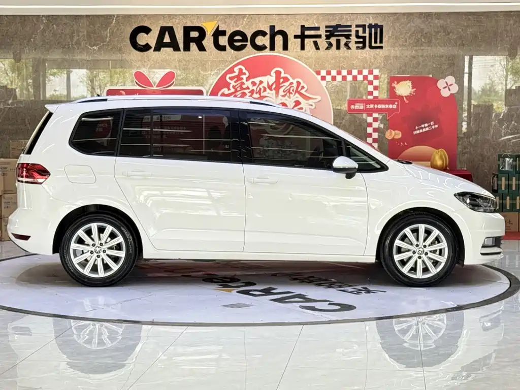 Volkswagen Touran — миниатюра 14