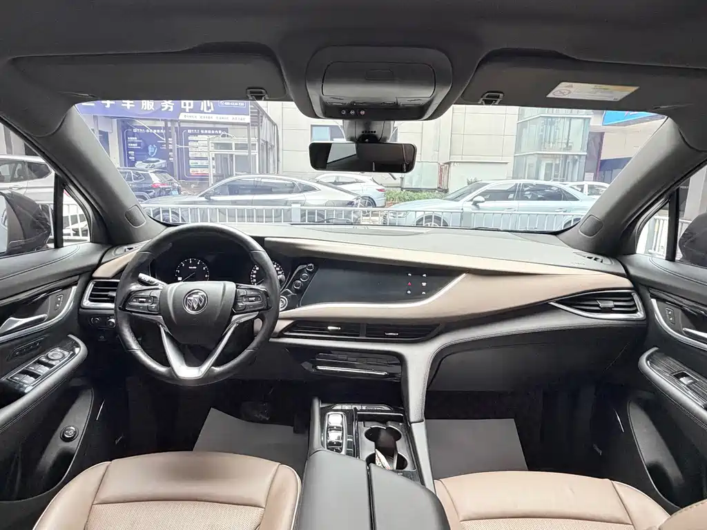 Buick Enclave — миниатюра 16