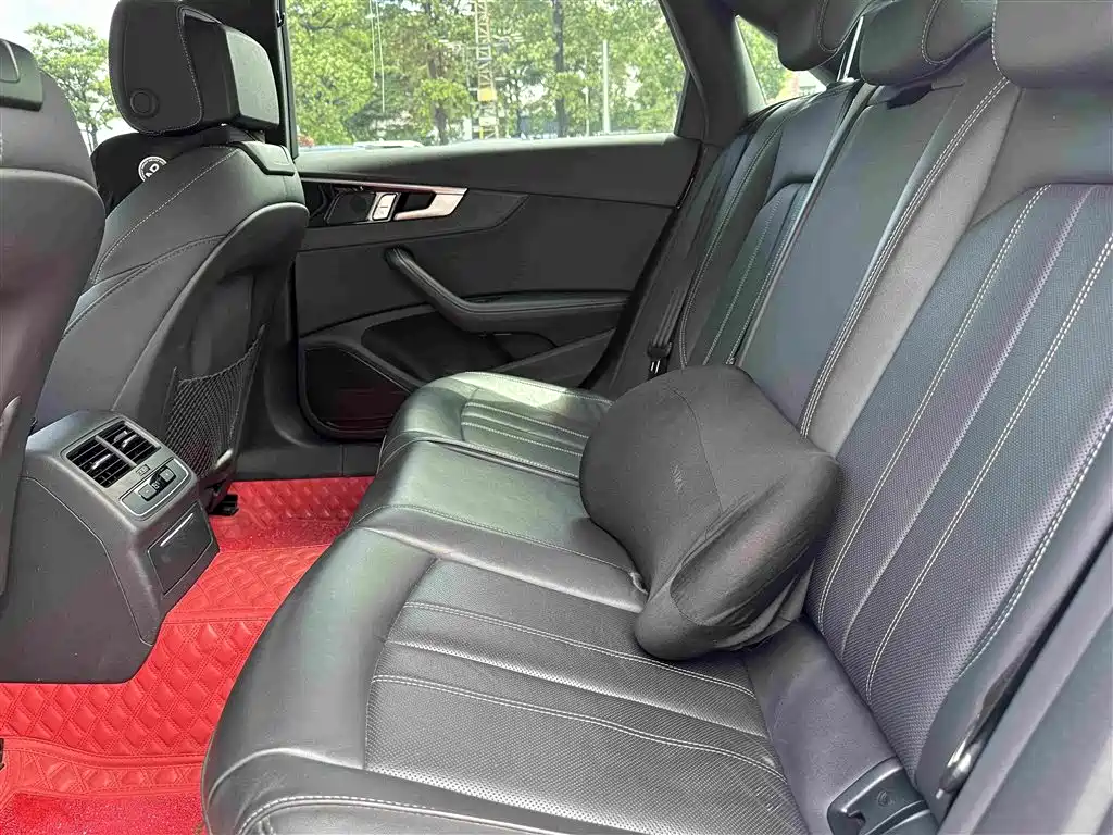 Audi A4L — миниатюра 6