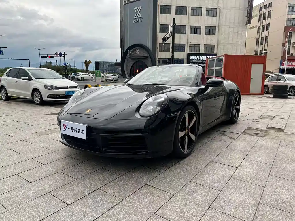 Porsche 911