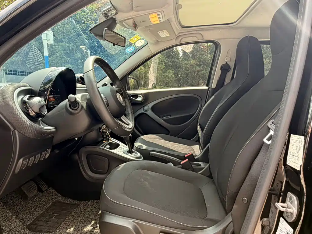 smart Smart Forfour — миниатюра 4
