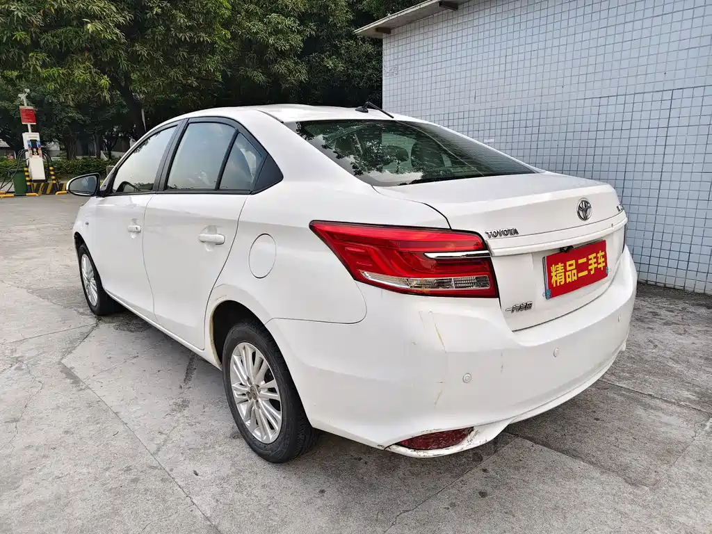 Toyota Vios — миниатюра 7