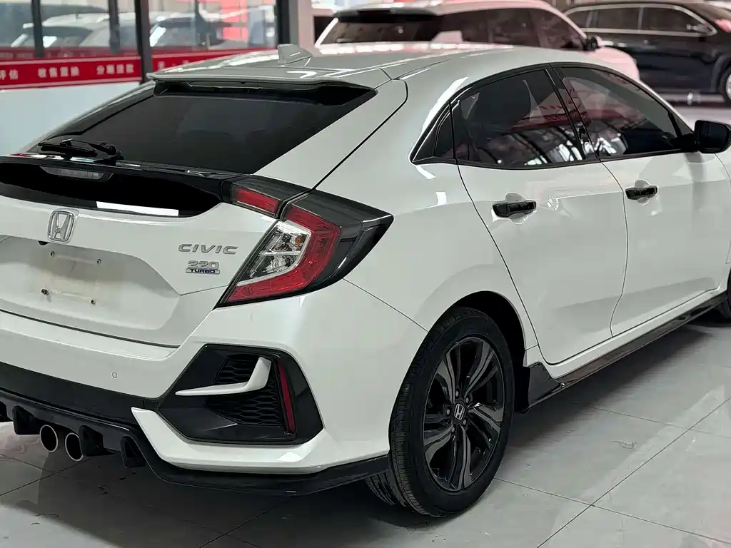 Honda Civic 2021 HATCHBACK 220TURBO CVT