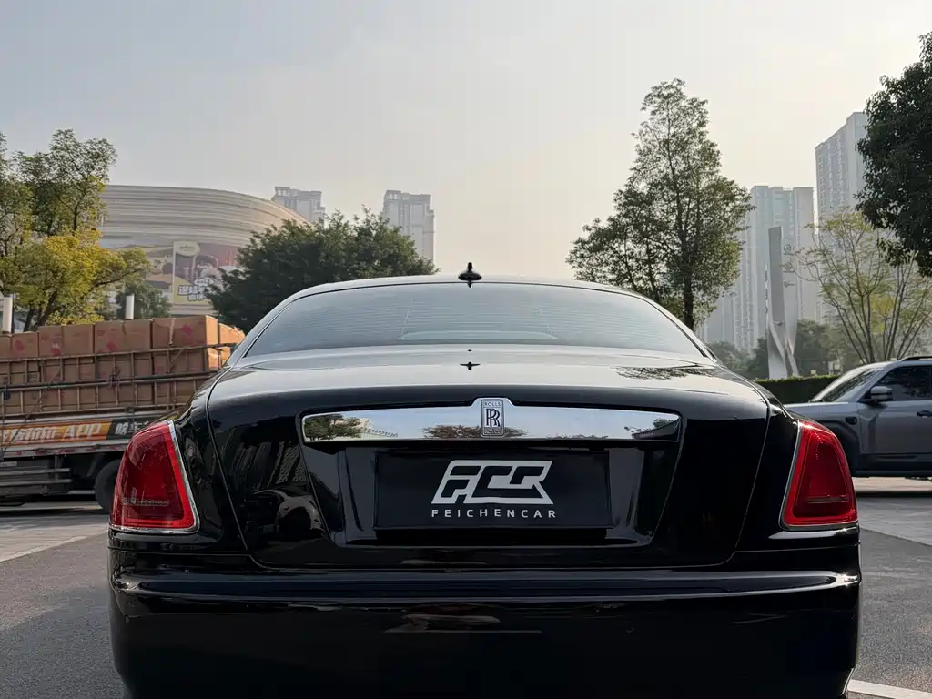 Rolls-Royce Ghost — миниатюра 12