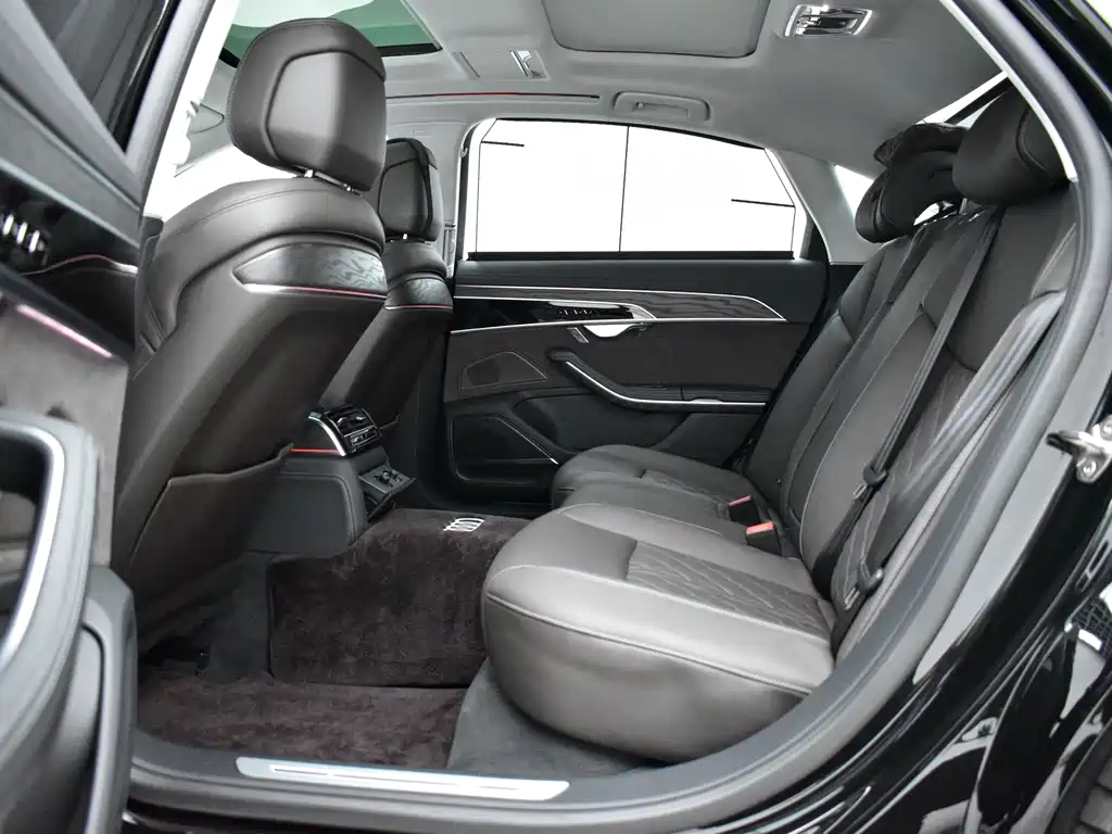 Audi A8 — миниатюра 20