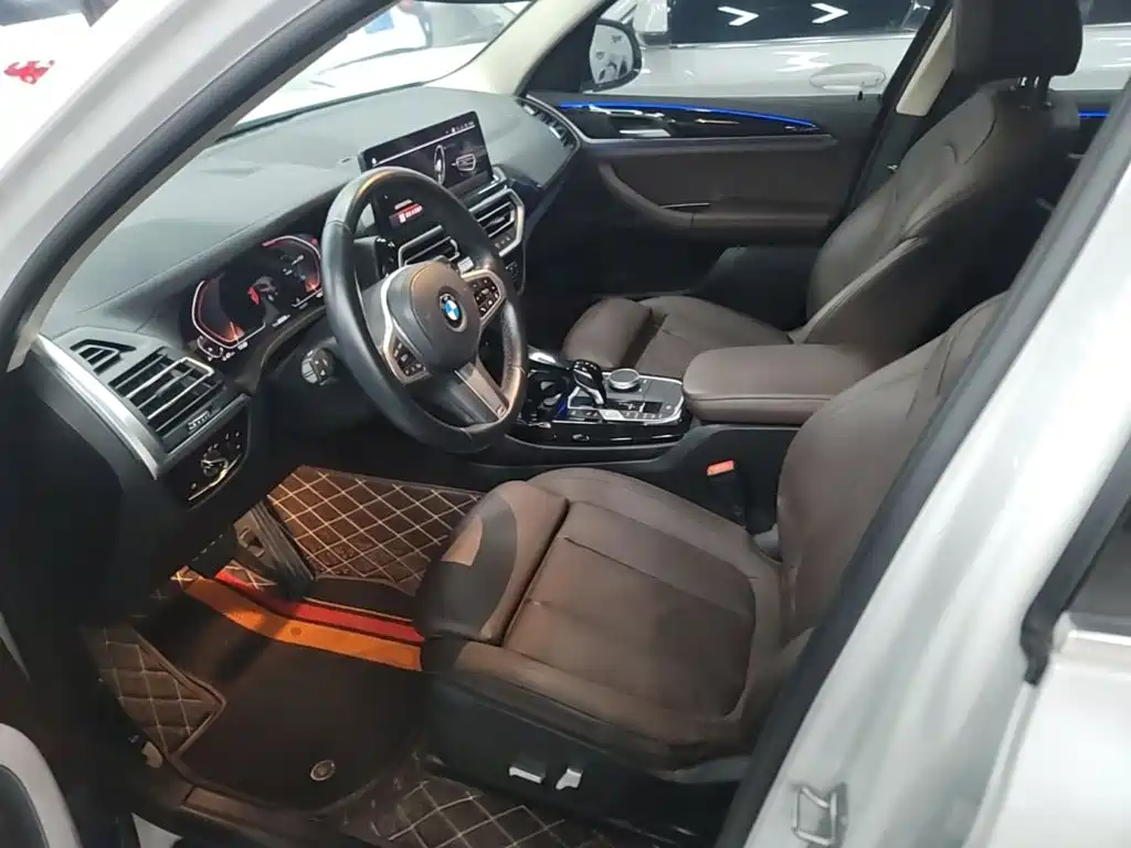 BMW X3 — миниатюра 15