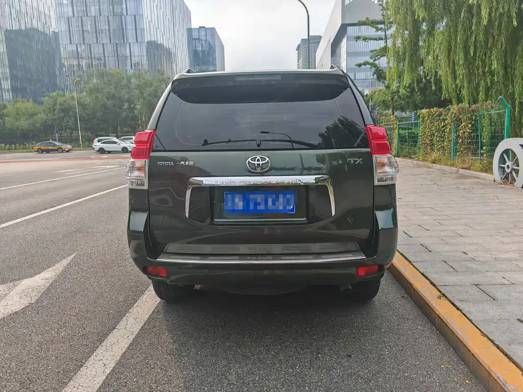 Toyota Prado — миниатюра 5
