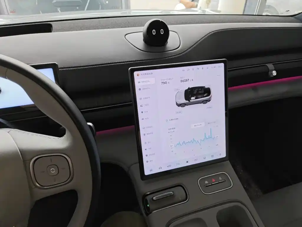 NIO ES6 — миниатюра 13