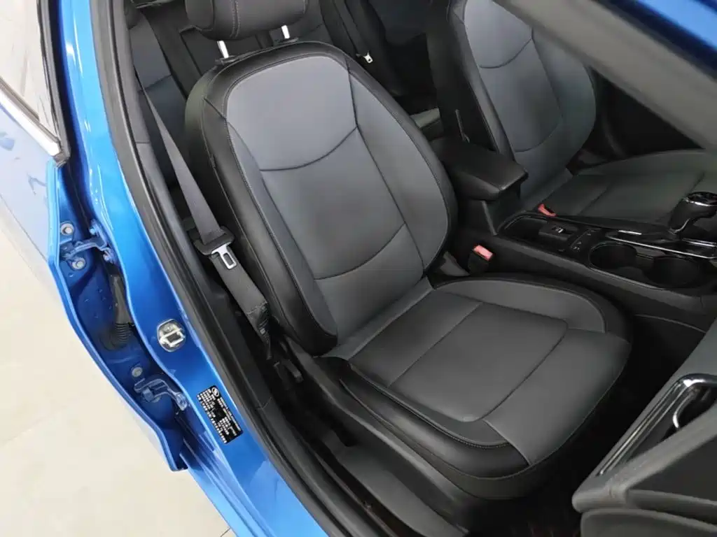 Chevrolet Cruze — миниатюра 25