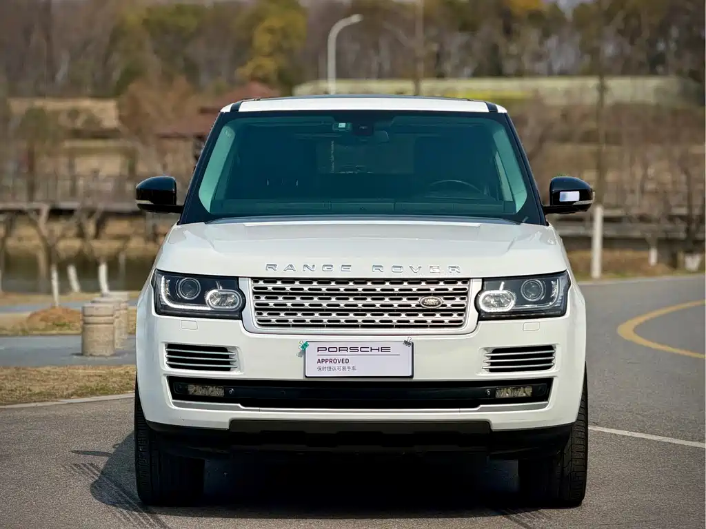 Land Rover Range Rover 2015 3.0 SC V6 Vogue SE Long Wheelbase
