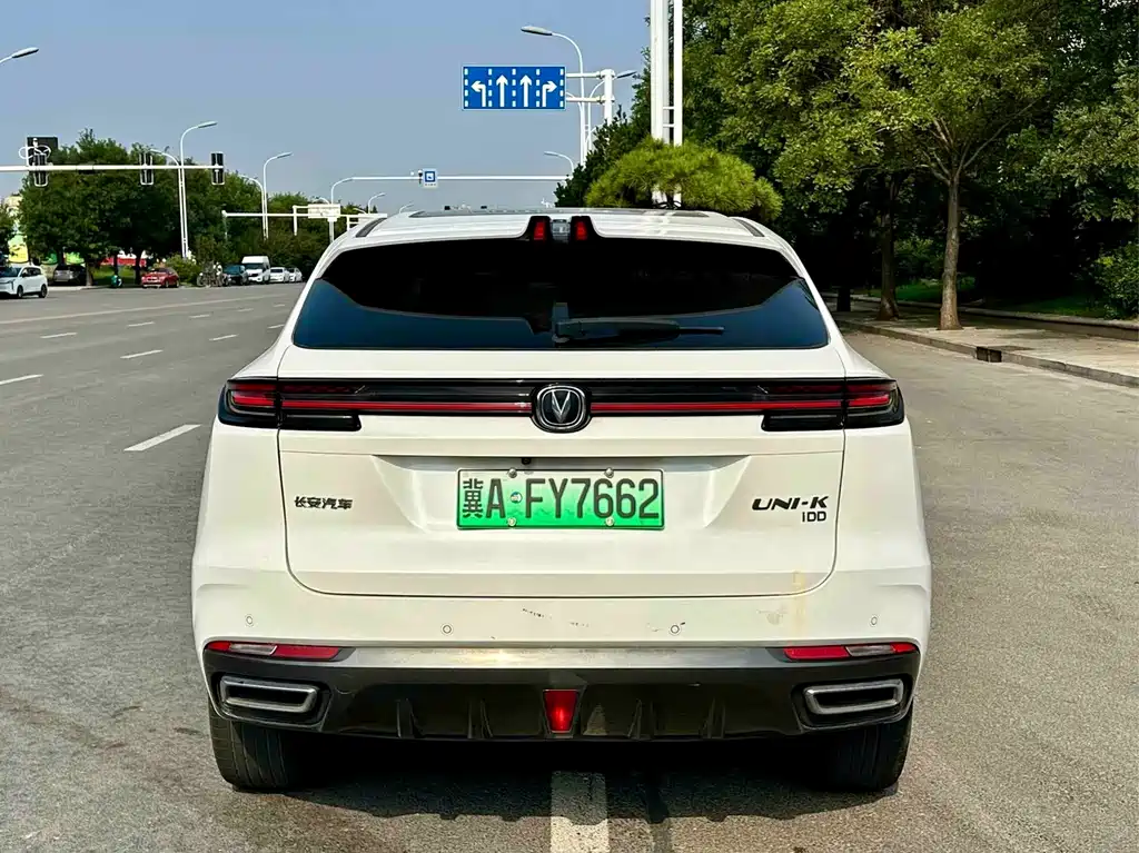 Changan UNI-K iDD — миниатюра 5