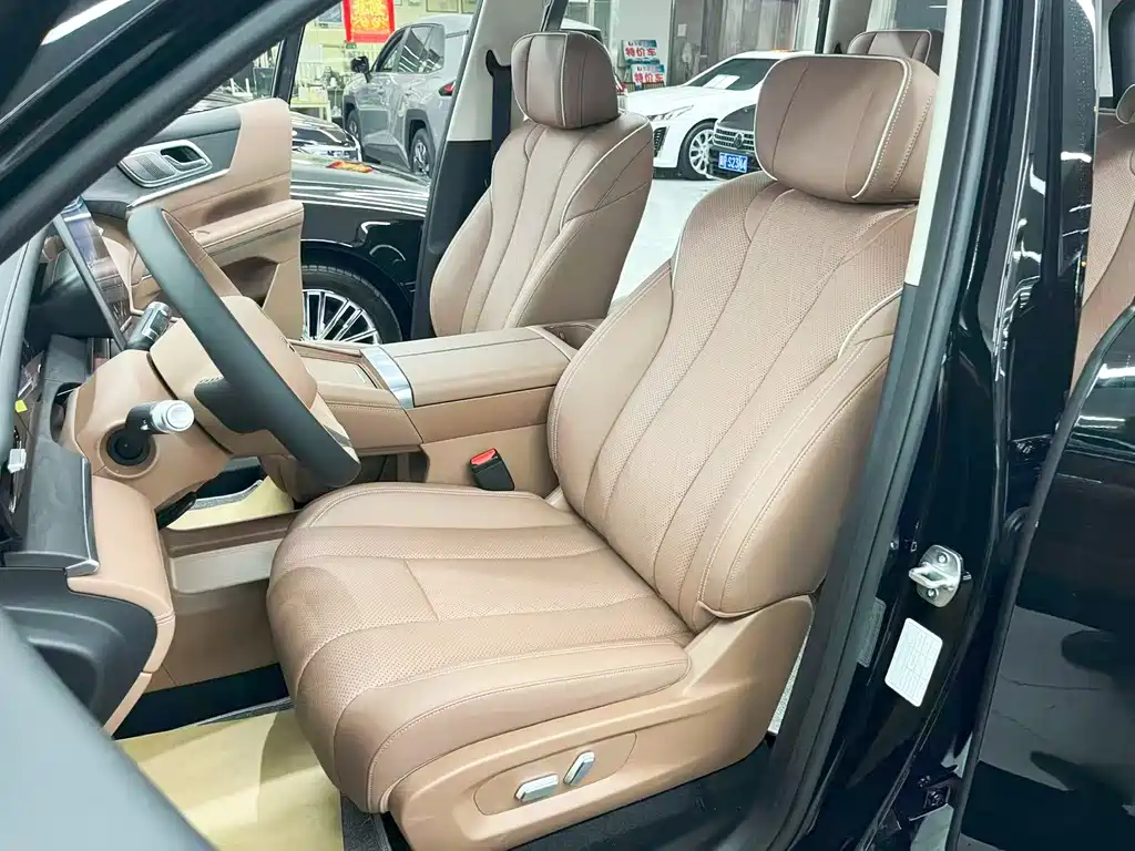 Wuling Xingguang L — миниатюра 18