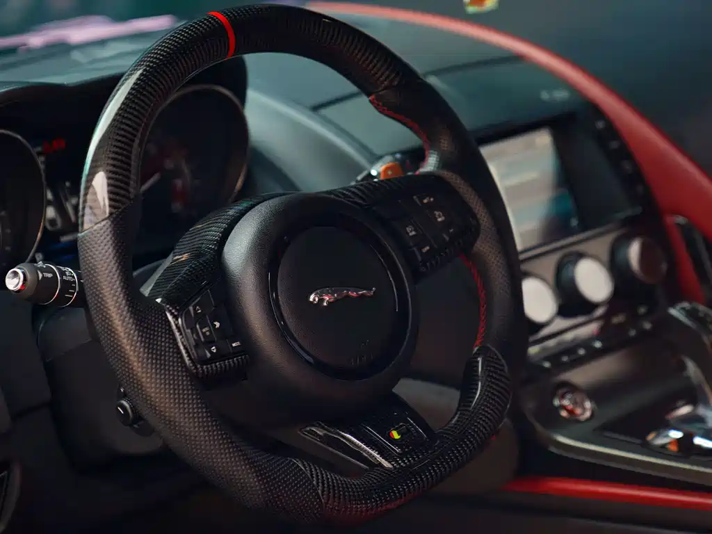 Jaguar F-TYPE — миниатюра 5