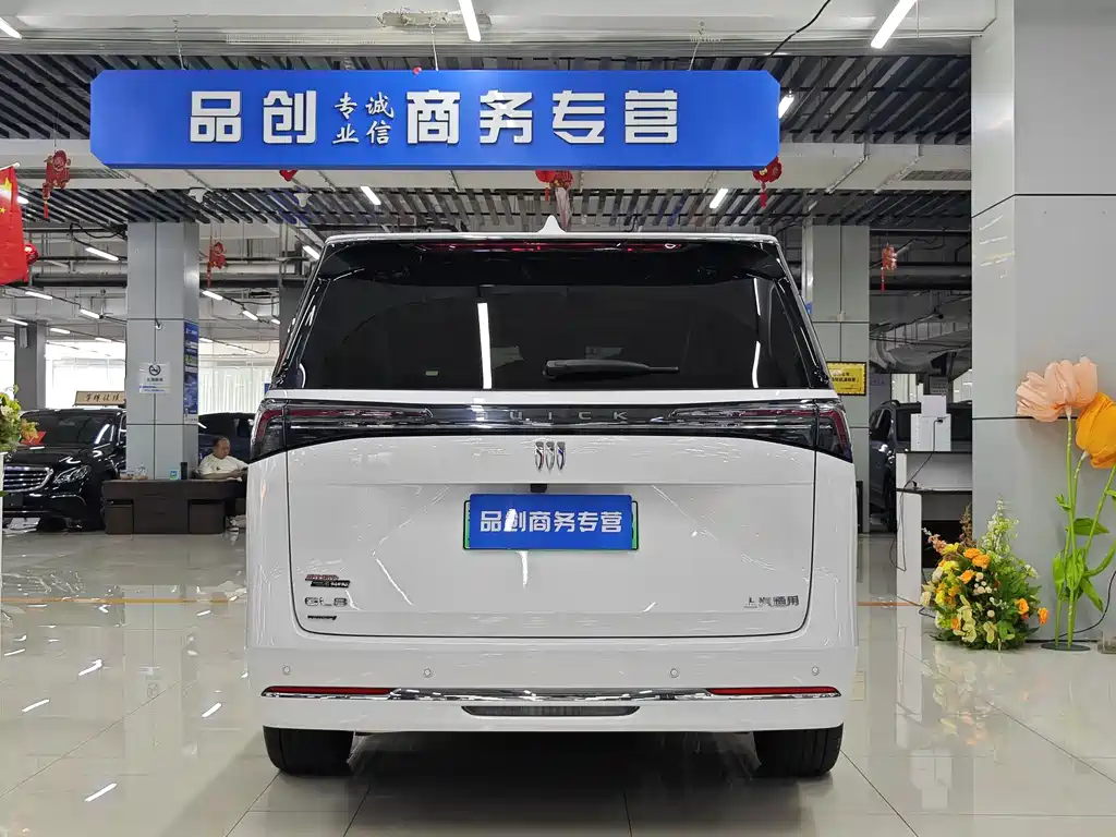 Buick GL8 2025 Premium