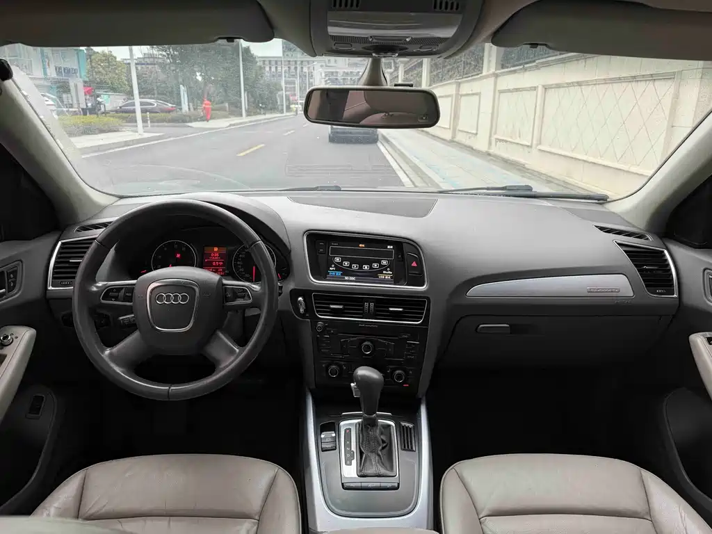 Audi Q5 — миниатюра 8