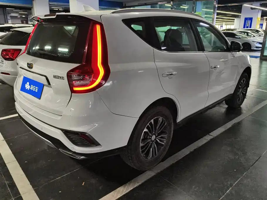 Geely Vision X6 — миниатюра 3