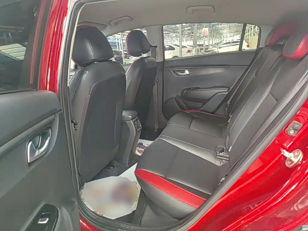 Kia KX Cross — миниатюра 17