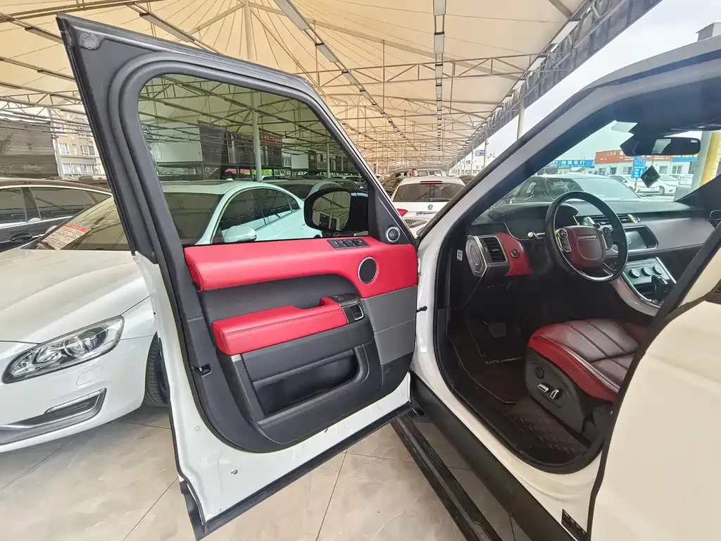 Land Rover Sport — миниатюра 6