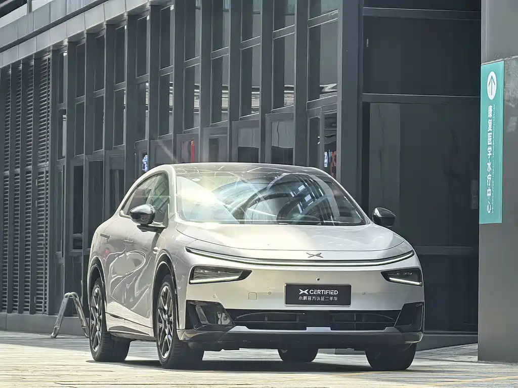 XPeng G7 — миниатюра 3